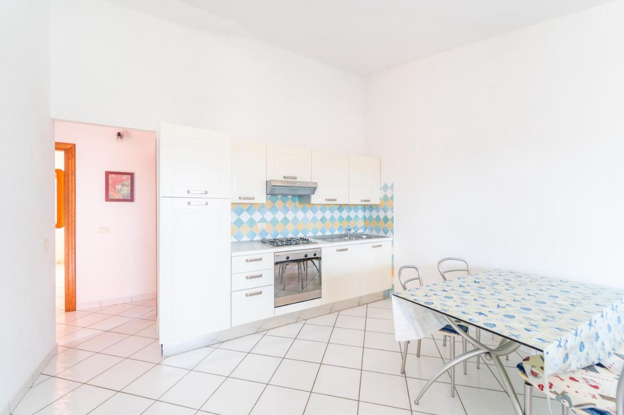 Iss Travel, Citai Panoramic Apartments - 1,5 Km From The Beach San Teodoro  Exteriér fotografie