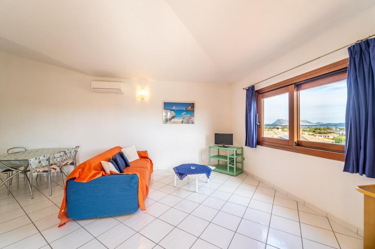 Iss Travel, Citai Panoramic Apartments - 1,5 Km From The Beach San Teodoro  Exteriér fotografie